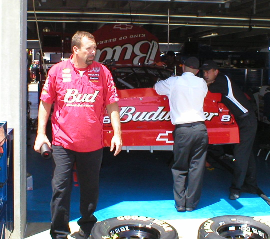 Bud Garage a