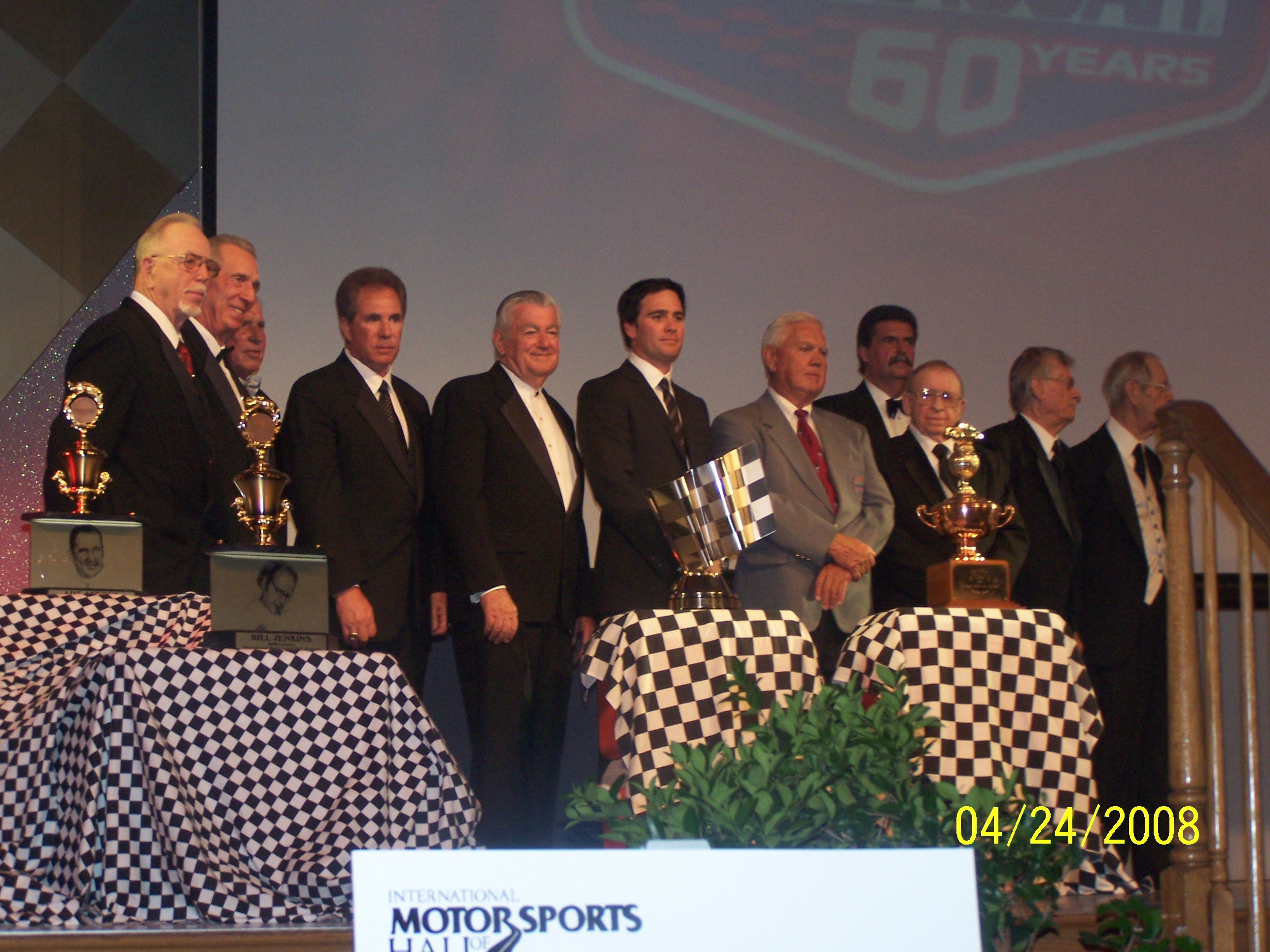 Red Farmer,Ned Jarrett, Mike, Helton,David Pearson, Darrell Waltrip, Bobby Allison, Jimmy Jonhson, Junior Johnson, Mike Helton, Cotton Owens, Ray Fox and Raymond Parks