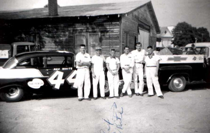 Rex White / Chevrolet Race Team 1957 Chevy Blackwidow