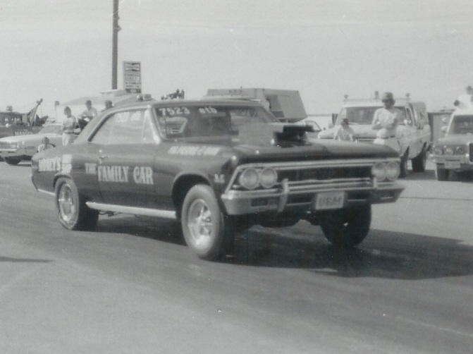 Money’s “Family Car” at Bonneville Raceway in about 1978