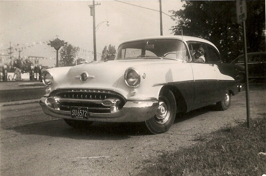 1955G01 Griffs 55 Olds