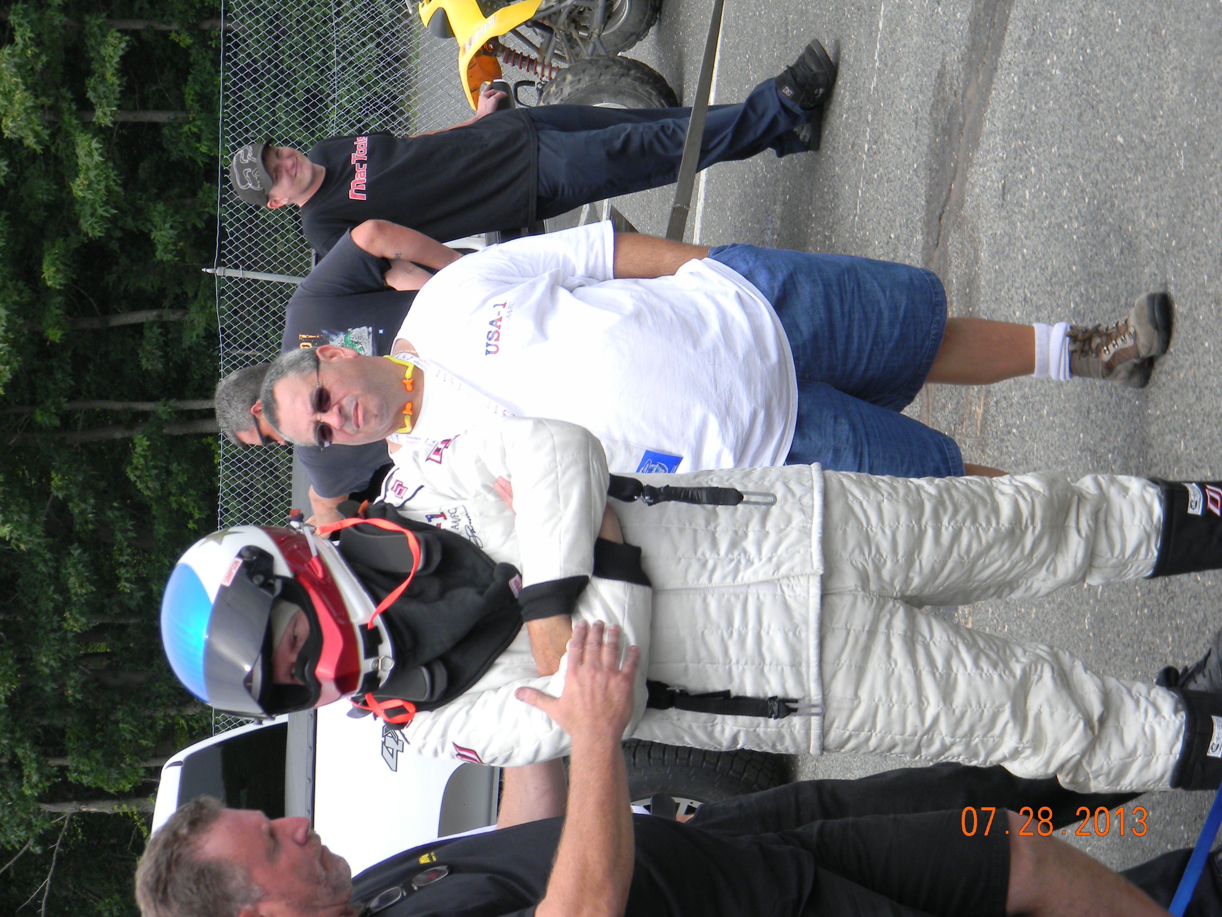 Bruce Larson suiting up