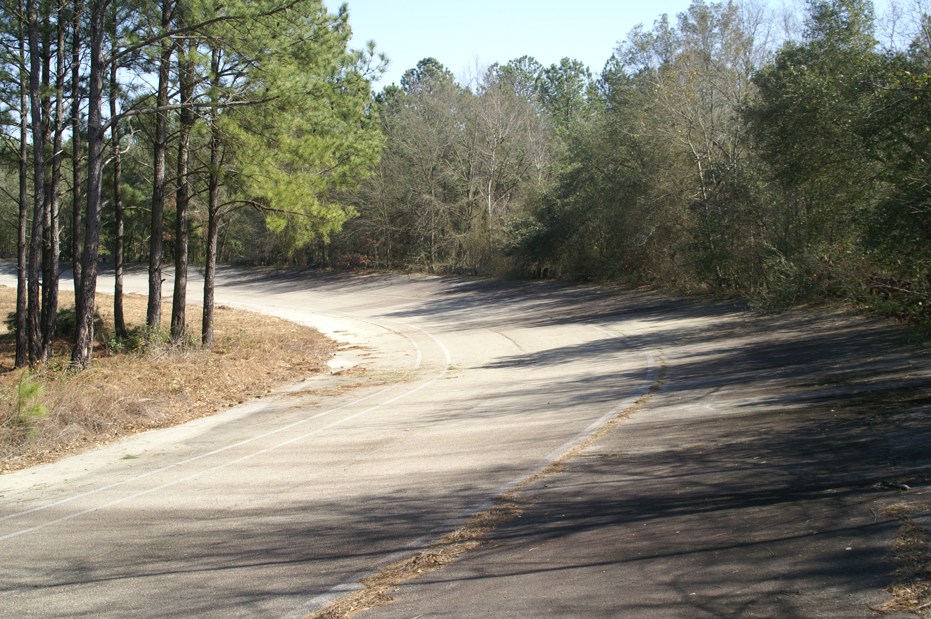 Go into turn 1/Columbia Speedway