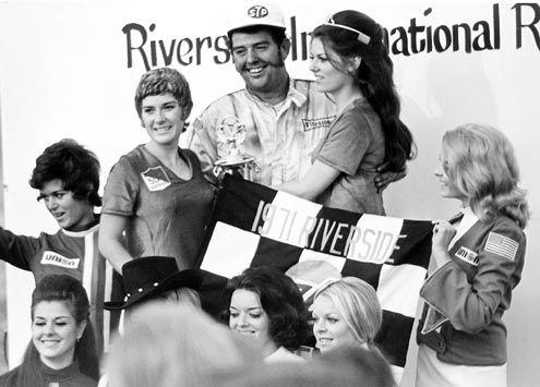 RAY ELDER AT RIVERSIDE