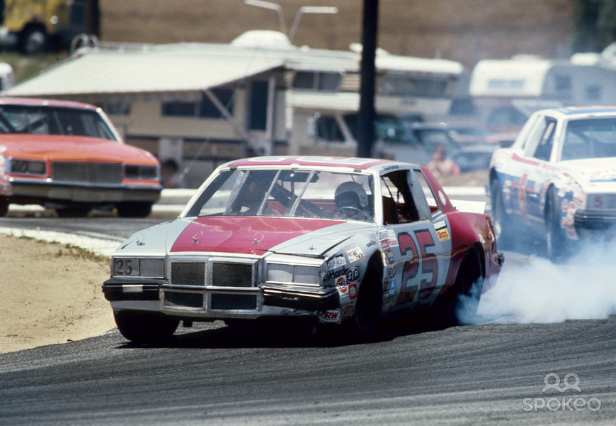 Ronnie Thomas