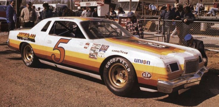 5 NEIL BONNETT