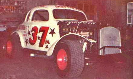 Photo from Jeanne Milstead’s collection