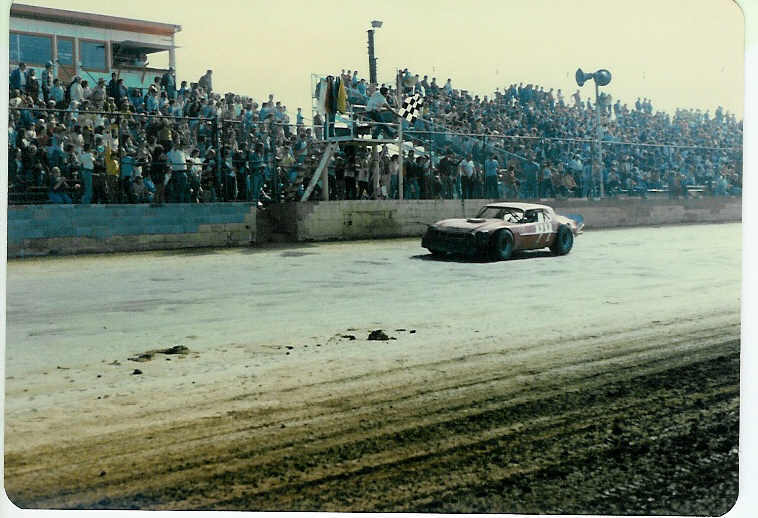 Marvin Lescalleet in the Speedy Hayes #44
