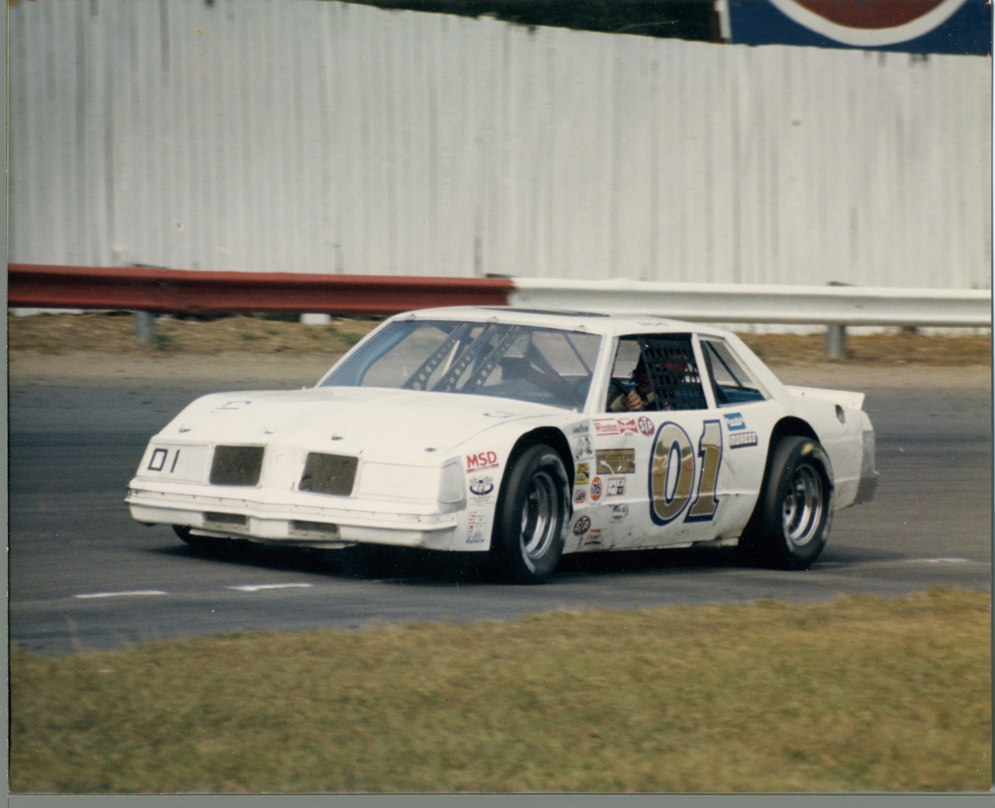 Zervakis 01 entry, with Lindley smoking em at the Richmond Fairgrounds