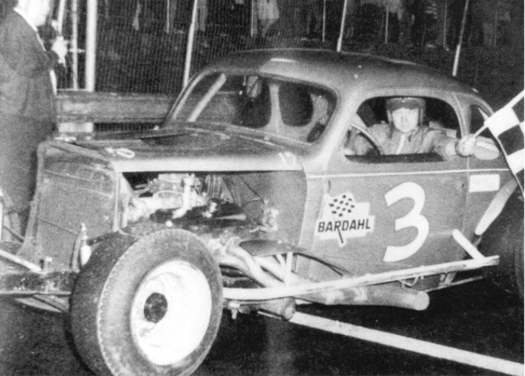 Bugs after a win in the Lenny Boehler #3