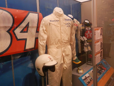 Wendell Scott 1972 uniform and helmet