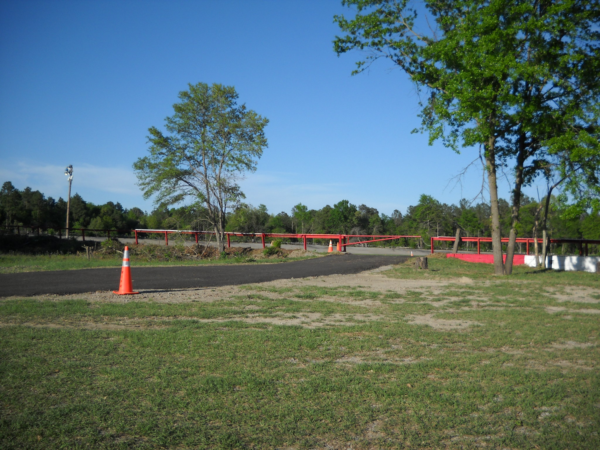 Inner Track Wall