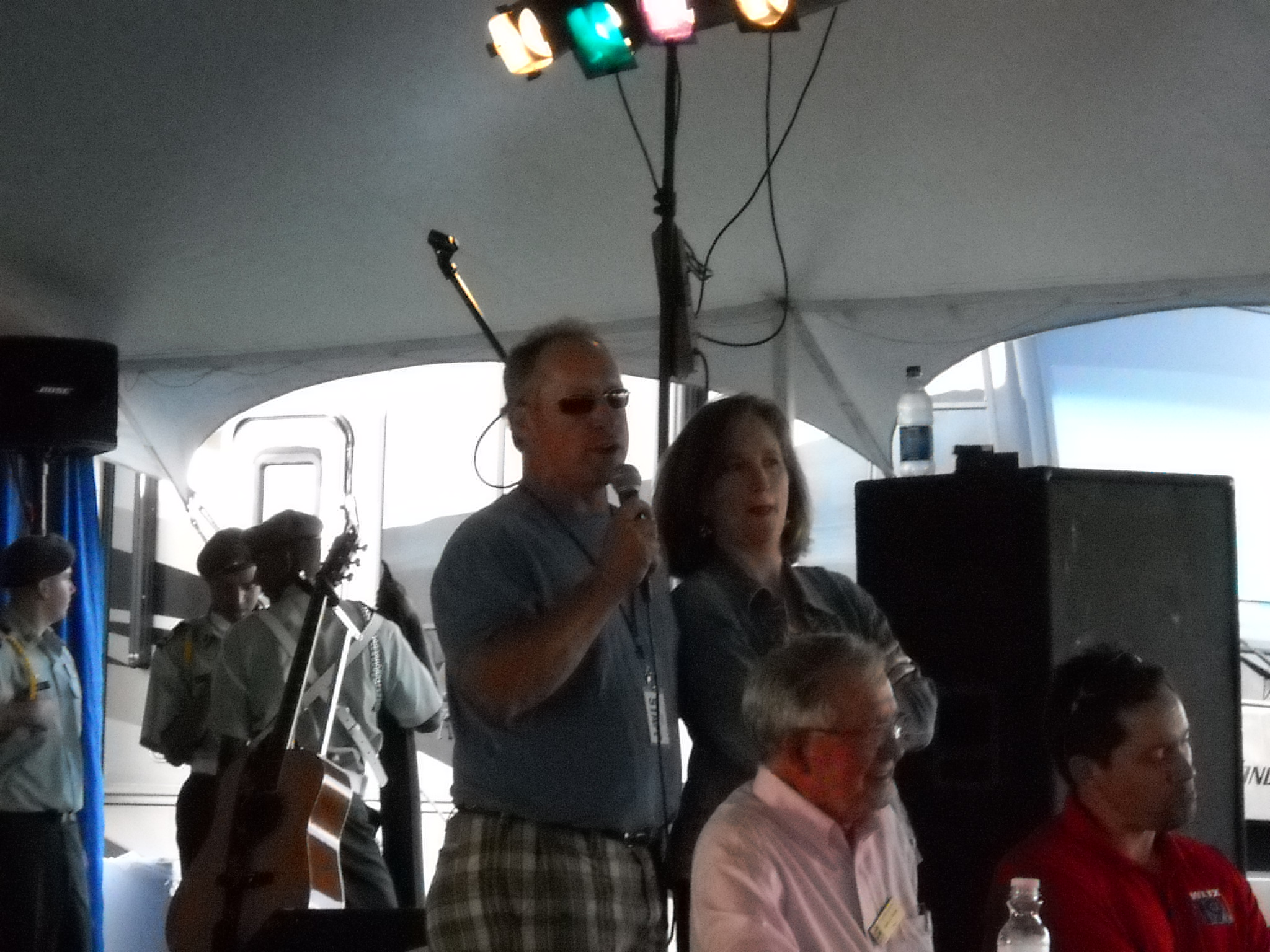 John Banks and Mayor Partin announcing winner.