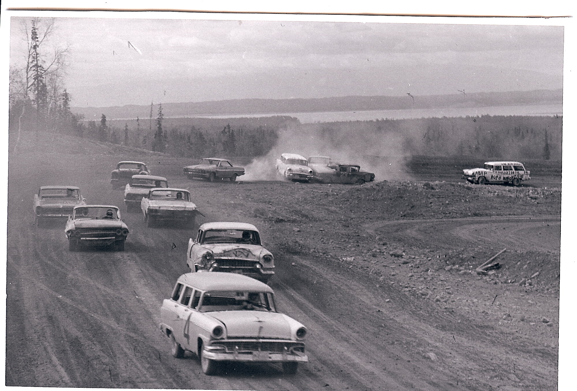Ford on the way to the race win