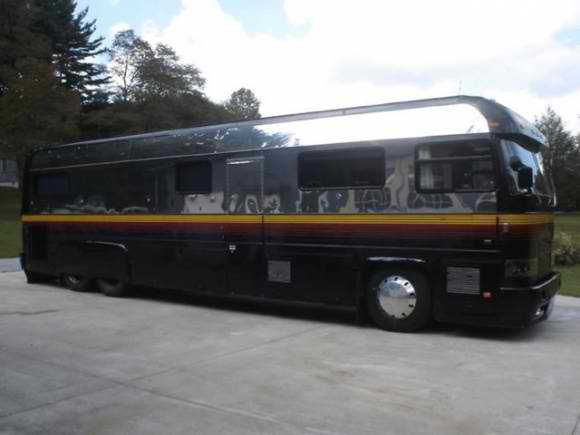 Roger Penske’s Ride To the Track in 1986
