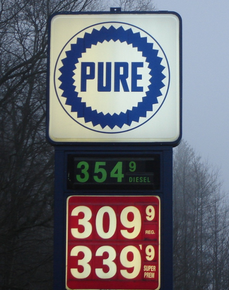 I’M SO GLAD TO SEE THIS SIGN AGAIN…I HOPE PURE OIL CAN RECLAIM THE GLORY DAYS. I KNOW…