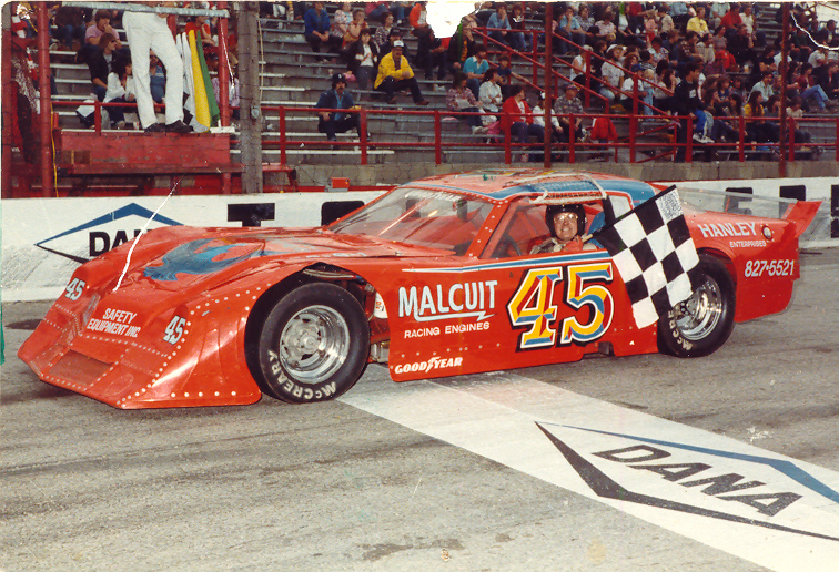 83 Dick Barker