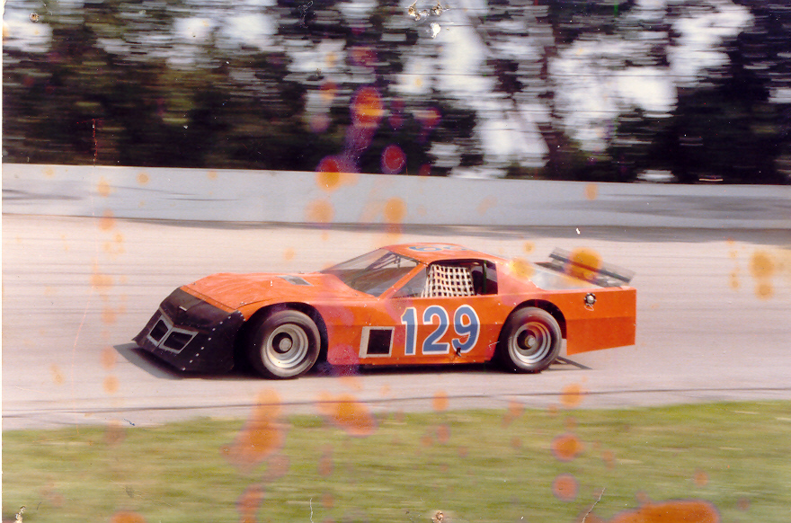 84 Buddy Bennett