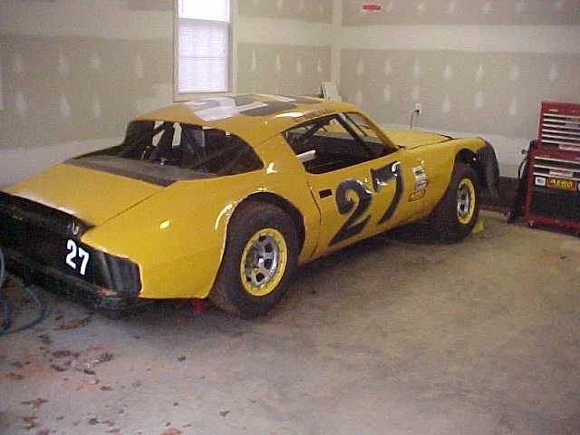 27-dirt car