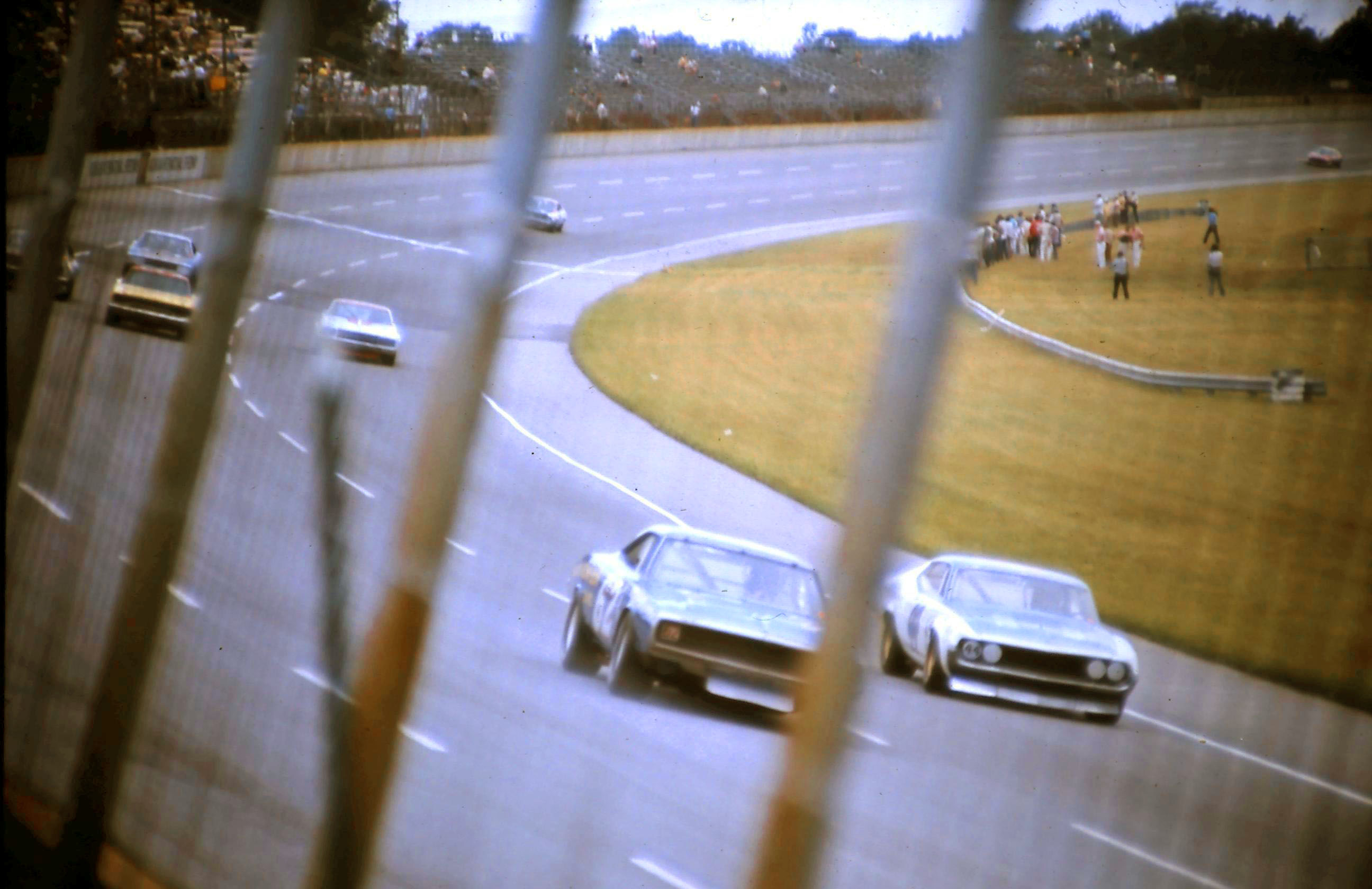 USAC #62 Kenny Kirby #44 Larry Dickson 1972 Twin 200’s @ Michigan