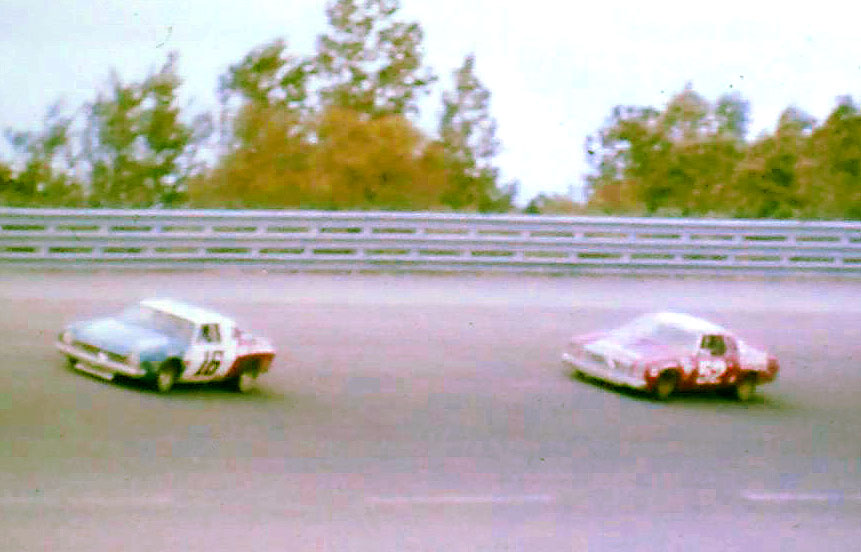 #16 Gary Bettenhausen #52 Earl Ross 1974 Motor State 400 @ Michigan