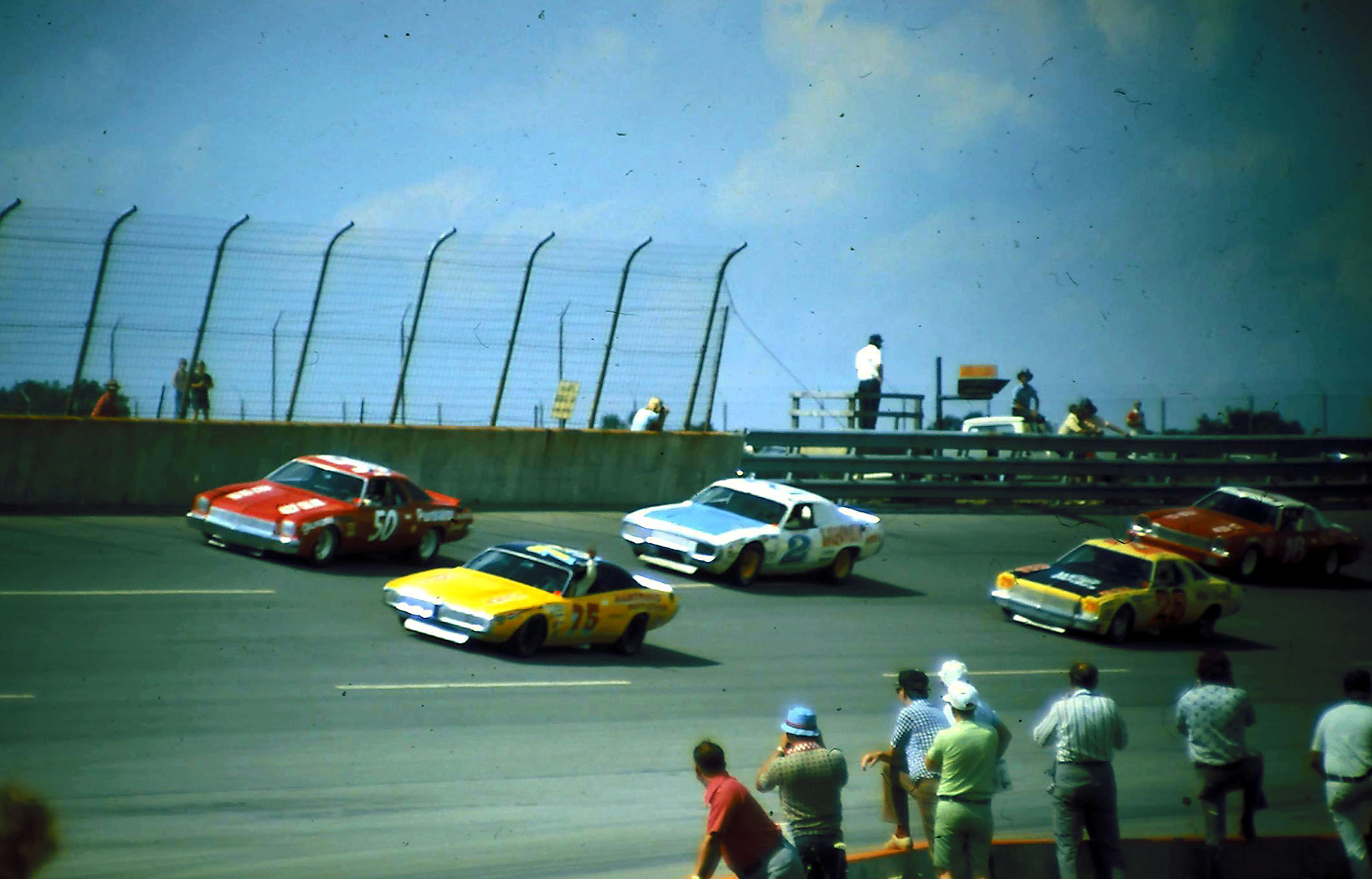 USAC #75 Butch Hartman #50 A J Foyt #28 Gordon Johncock #2 Rodger McCluskey #36 H B Baily 1973 Twin 200 @ Michigan