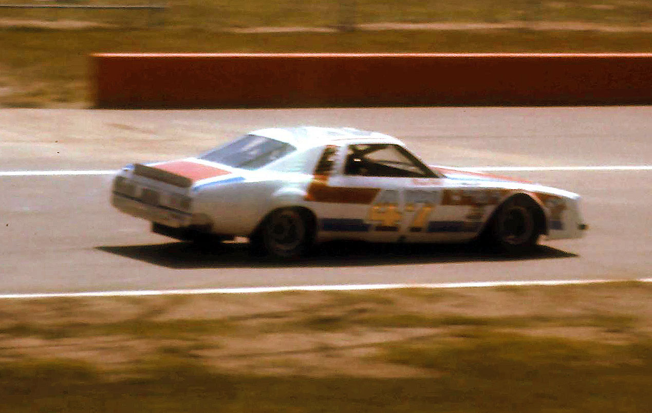 #47 Bruce Hill 1977 Champion Spark Plug 400 @ Michigan