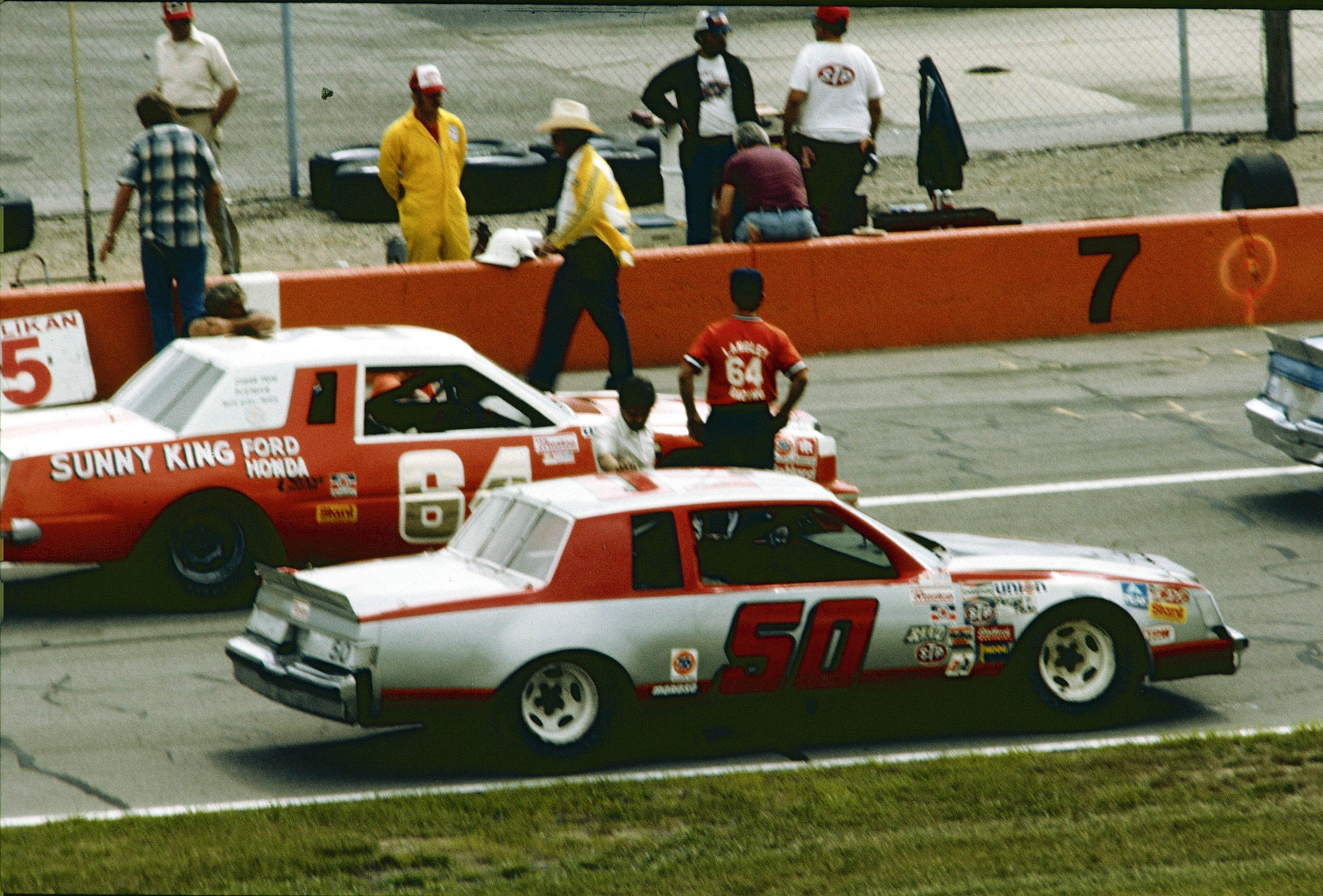 #50 Bruce Hill #64 Tom Gale 1981 Champion Spark Plug 400 @ Michigan International Speedway