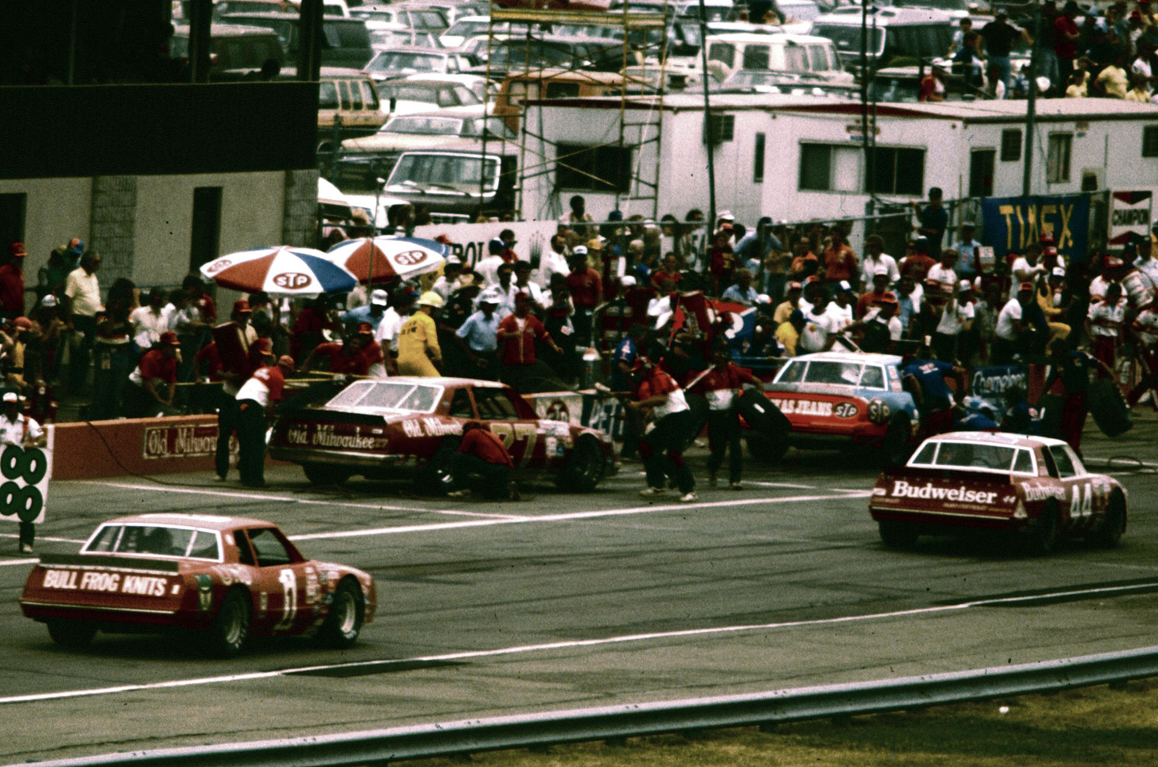 #44 Terry Labonte #27 Tim Richmond #1 Lake Speedt 1983 Gabriel 400 @ Michigan International Speedway