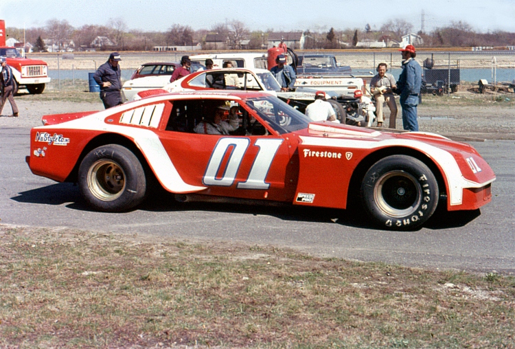 Ray Hendrick in the Nu-Style Super Speedway Modified.