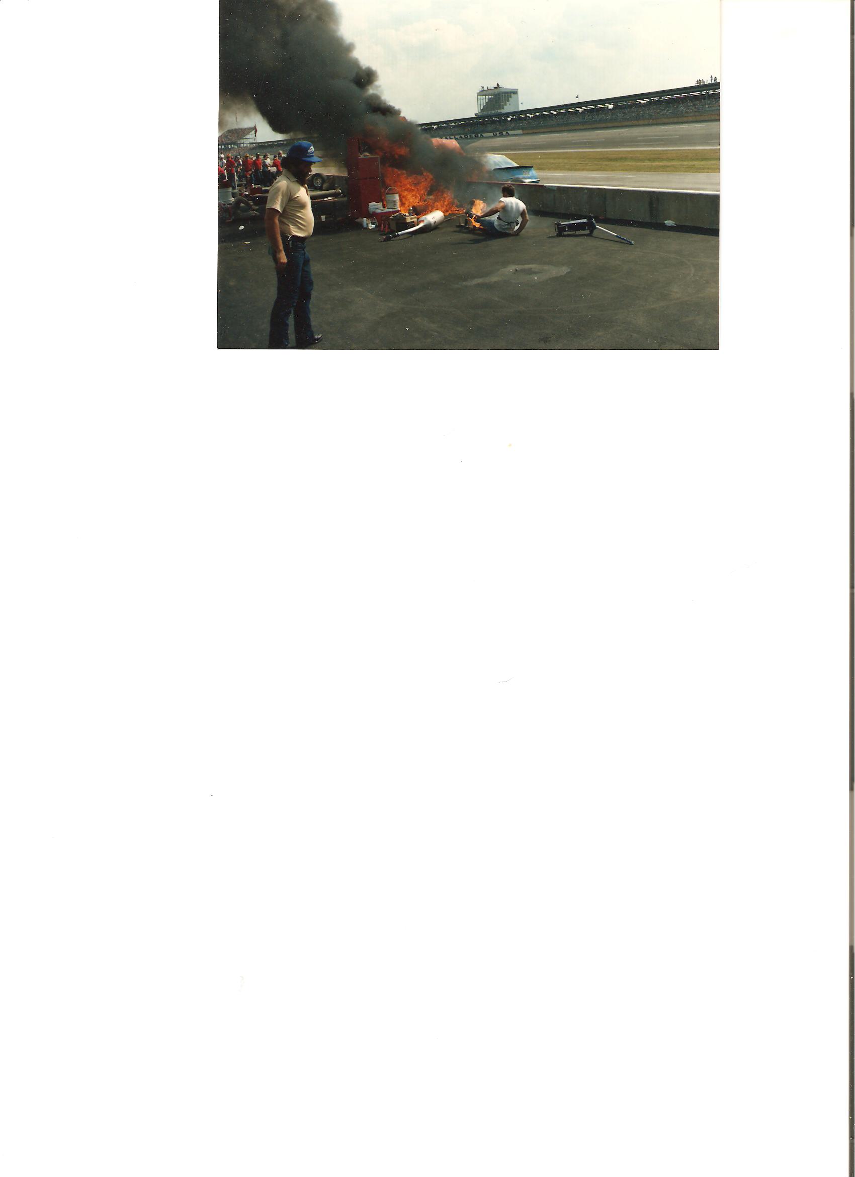 THIS FIRE HAPPENED AT TELLADEGA IN1987, THERE IS A VEDIO ON IT ON U TUBE. PUNCH IN PIT…