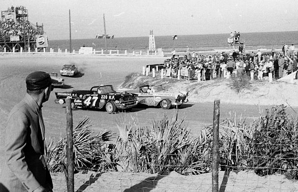 Daytona Beach 1958 Convertible Race