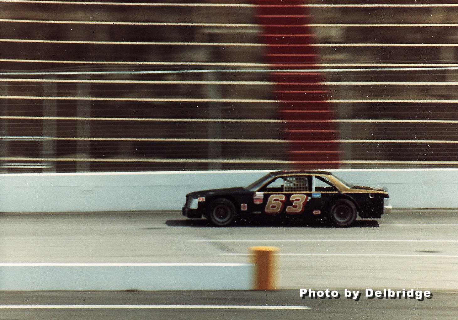 Martinsville 1983 – Late Model Sportsman #63 Jimmy Hensley 0009a