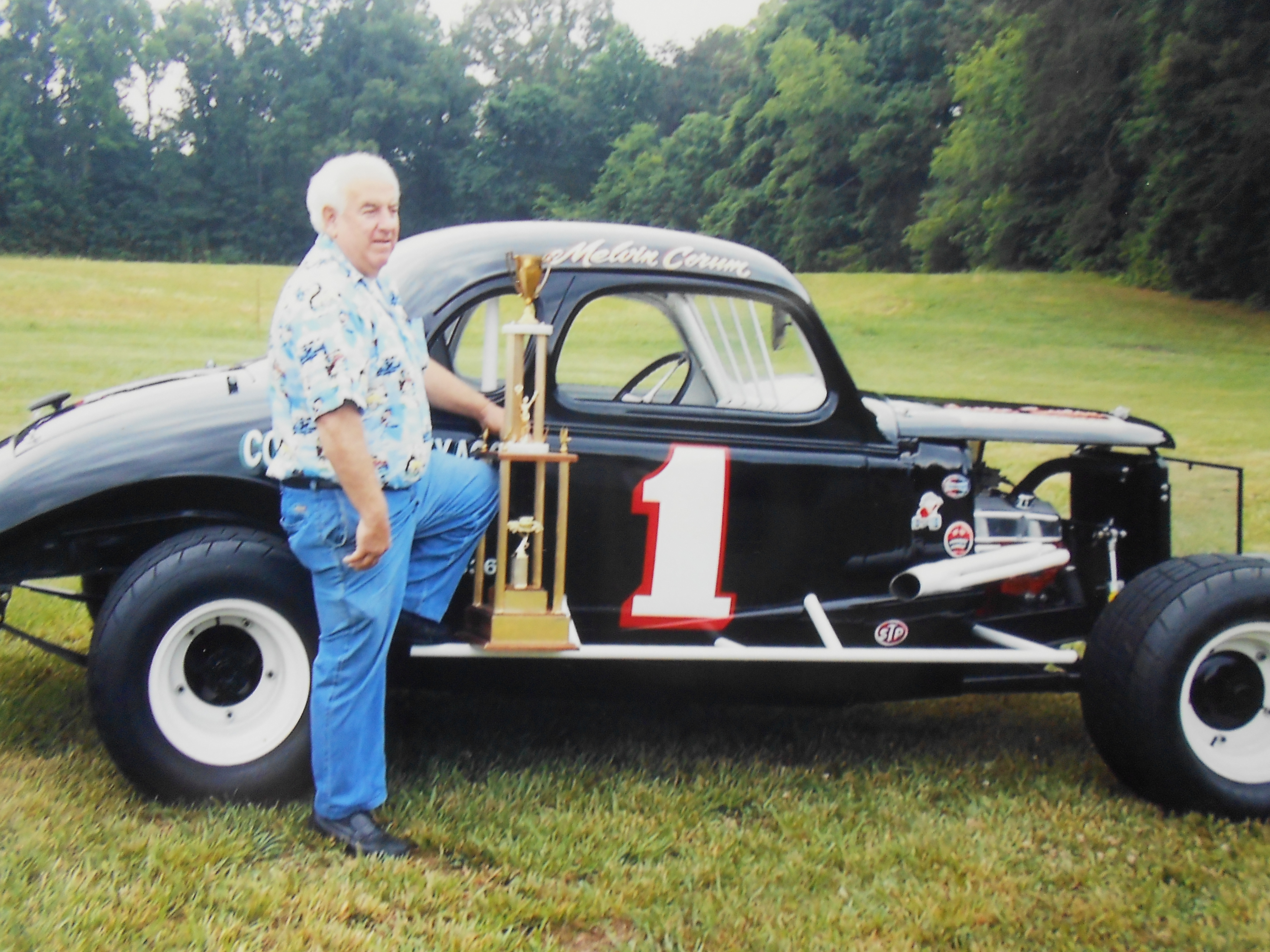 Melvin Corum with Tazewell Speedway track champion trophy